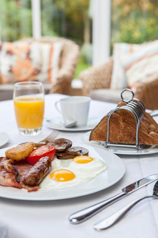 Harwood House B&B Great Dunmow Eksteriør billede