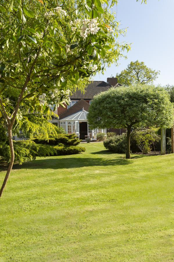 Harwood House B&B Great Dunmow Eksteriør billede